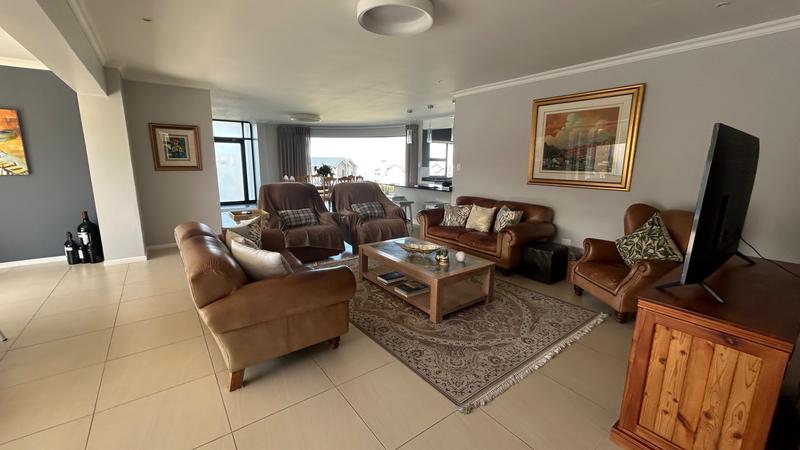 4 Bedroom Property for Sale in Pinnacle Point Golf Estate Western Cape